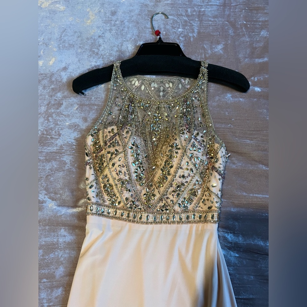 Pink flowey long prom dress